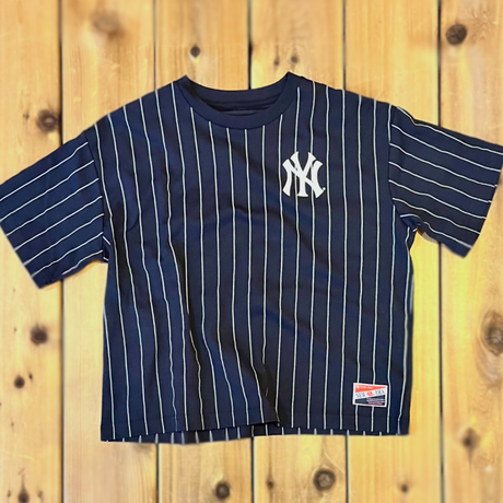 New York Yankees MLB Women's Cropped Pinstripe Tee